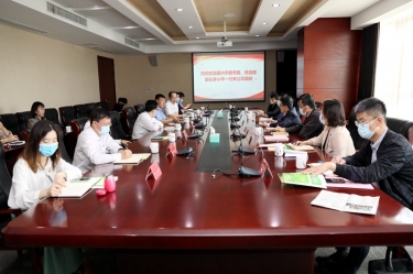 嘉兴市委常委、统战部部长李小平一行莅临ky体育官网入口调研指导