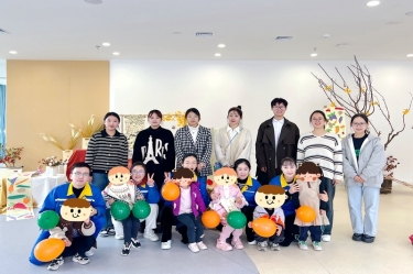 以一份温暖 换一身星光——ky体育官网入口团委与曹桥行知幼儿园开展爱心结对活动