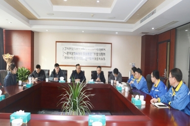 平湖市副市长管立松一行莅临ky体育官网入口慰问高端人才